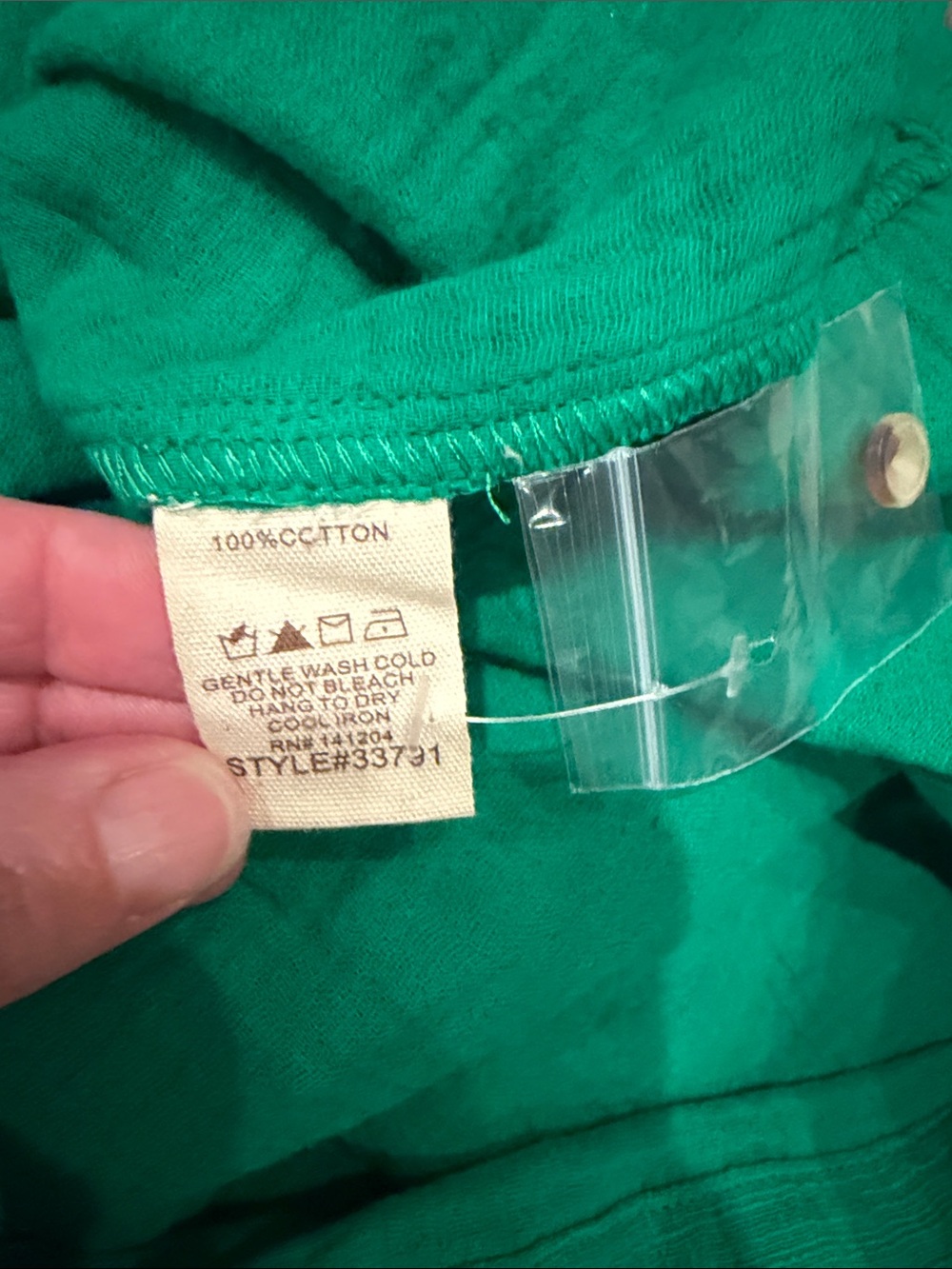 Hem & Thread Emerald Green Smocked Button-Front Midi Dress - Picture 6 of 6